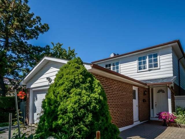 29 Silversted Dr, House attached with 4 bedrooms, 4 bathrooms and 4 parking in Toronto ON | Image 1