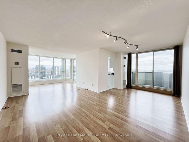 p-10 - 100 Observatory Lane, Condo with 2 bedrooms, 2 bathrooms and 1 parking in Richmond Hill ON | Image 5