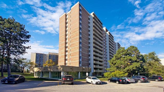 806 - 120 Dundalk Dr, Condo with 2 bedrooms, 1 bathrooms and 1 parking in Toronto ON | Image 12