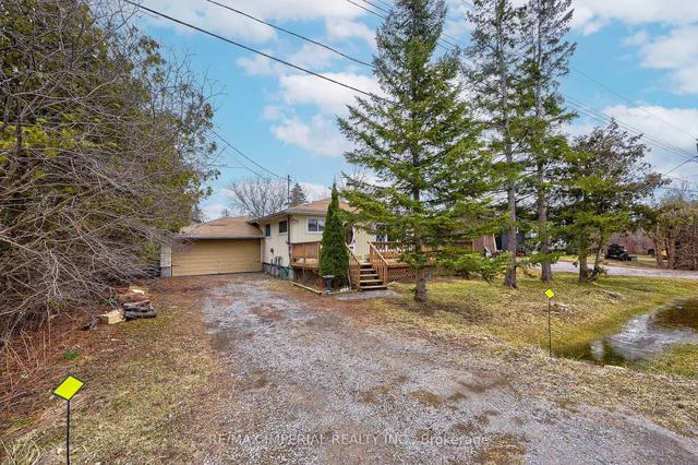5 Glenview Ave, House detached with 3 bedrooms, 1 bathrooms and 7.5 parking in Georgina ON | Image 1
