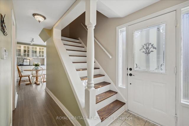 17 Danton Crt, House detached with 4 bedrooms, 2 bathrooms and 6 parking in Ajax ON | Image 17