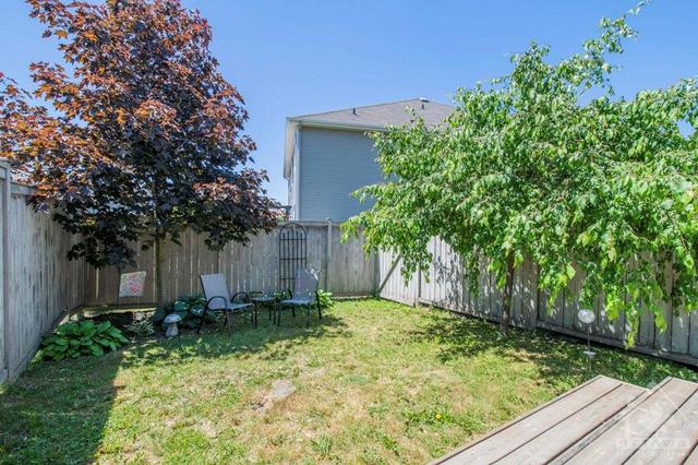 672 Kilbirnie Drive, Townhouse with 3 bedrooms, 3 bathrooms and 3 parking in Ottawa ON | Image 29