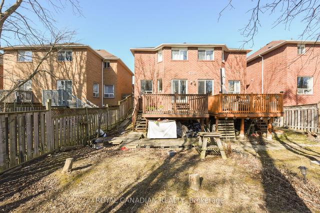 1230 Prestonwood Cres, House semidetached with 3 bedrooms, 4 bathrooms and 4 parking in Mississauga ON | Image 30
