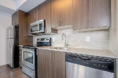 709 - 225 Sackville St, Condo with 2 bedrooms, 2 bathrooms and 1 parking in Toronto ON | Image 6
