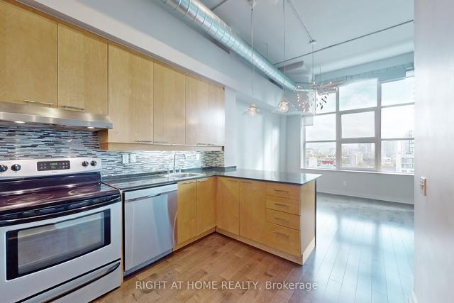 948 - 155 Dalhousie St, Condo with 2 bedrooms, 2 bathrooms and 1 parking in Toronto ON | Image 2