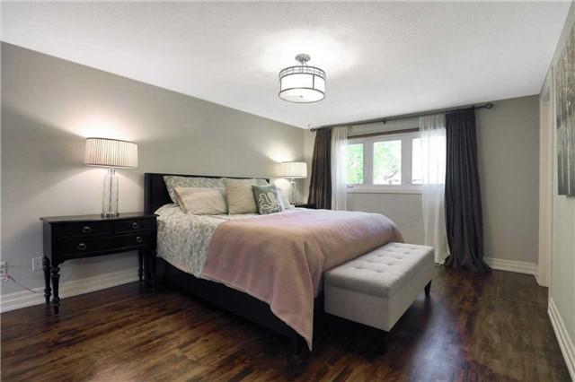 1803 Heather Hills Dr, House detached with 4 bedrooms, 3 bathrooms and 2 parking in Burlington ON | Image 12