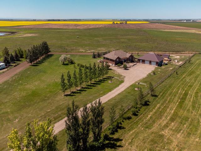 101022 Rge. Rd. 22 4, House detached with 6 bedrooms, 3 bathrooms and 3 parking in Lethbridge County AB | Image 38