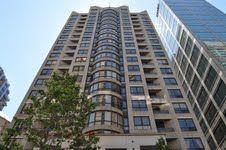 lph05 - 55 Bloor St E, Condo with 2 bedrooms, 2 bathrooms and 1 parking in Toronto ON | Image 1