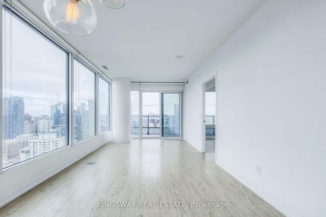 4206 - 85 Wood St, Condo with 2 bedrooms, 1 bathrooms and 0 parking in Toronto ON | Image 24