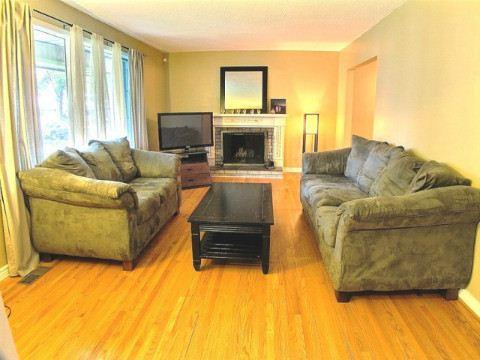 1249 Morrison Dr, House detached with 4 bedrooms, 2 bathrooms and 5 parking in Ottawa ON | Image 5