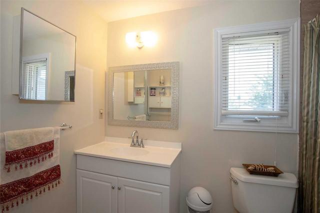 26 - 160 Conway Dr, Townhouse with 3 bedrooms, 2 bathrooms and 2 parking in London ON | Image 10