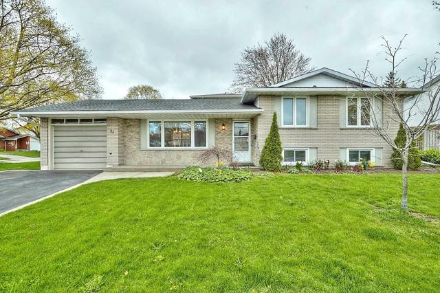 23 Miami Dr, House detached with 3 bedrooms, 3 bathrooms and 2 parking in Hamilton ON | Image 1