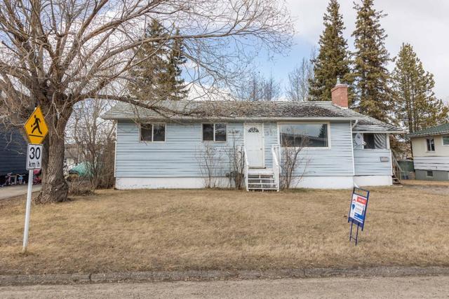 1520 111 Avenue, House detached with 4 bedrooms, 1 bathrooms and 1 parking in Dawson Creek BC | Image 19