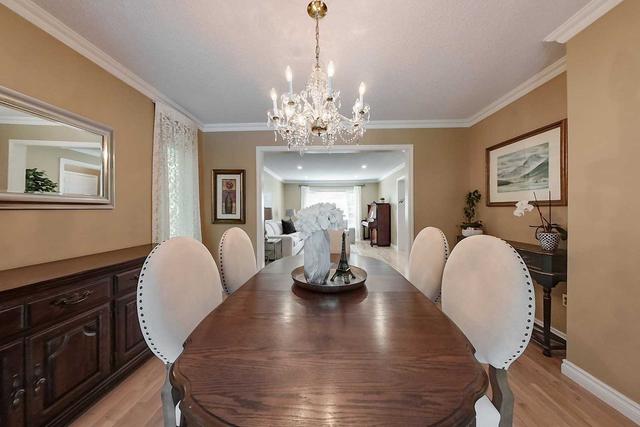 1773 Melody Dr, House detached with 4 bedrooms, 3 bathrooms and 4 parking in Mississauga ON | Image 10
