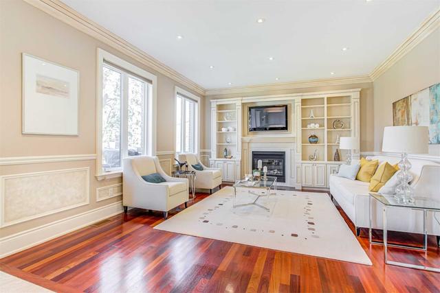 276 Hollywood Ave, House detached with 5 bedrooms, 7 bathrooms and 6 parking in Toronto ON | Image 3