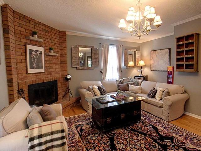 91 Carnival Crt, House attached with 3 bedrooms, 3 bathrooms and 3 parking in Toronto ON | Image 12