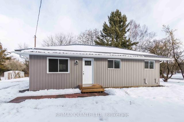 67 Marshall Rd, House detached with 3 bedrooms, 1 bathrooms and 4 parking in Belleville ON | Image 1