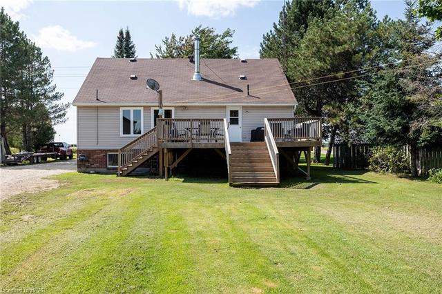 8779 Concession 11 Road, House detached with 3 bedrooms, 1 bathrooms and 10 parking in Wellington North ON | Image 18