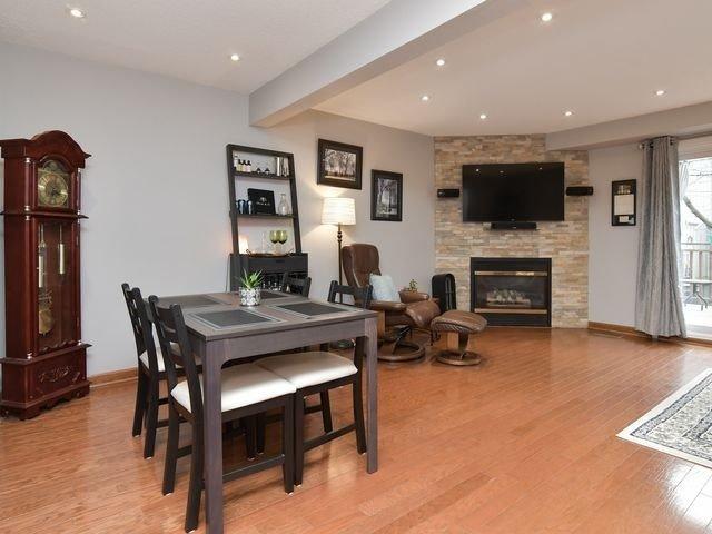 20 - 1020 Walden Circ, Townhouse with 3 bedrooms, 3 bathrooms and 2 parking in Mississauga ON | Image 5