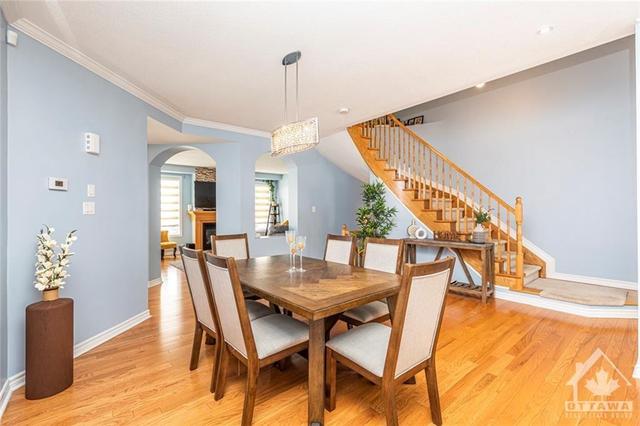 418 Fairlakes Way, House detached with 5 bedrooms, 5 bathrooms and 6 parking in Ottawa ON | Image 5