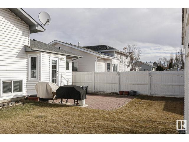 18413 76a Av Nw, House detached with 4 bedrooms, 2 bathrooms and 4 parking in Edmonton AB | Image 33