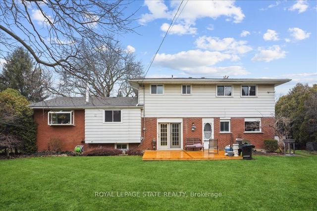 607 Iroquois Ave, House detached with 4 bedrooms, 2 bathrooms and 6 parking in Hamilton ON | Image 33
