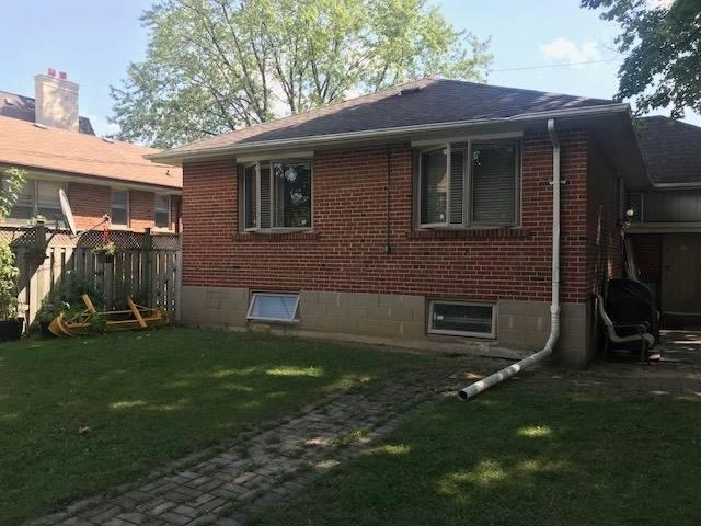 140 Hillmount Ave, House detached with 3 bedrooms, 1 bathrooms and 2 parking in Toronto ON | Image 6