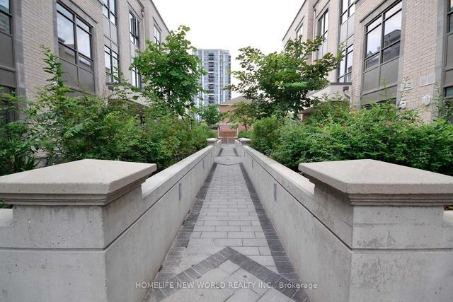 18 - 52 Holmes Ave, Townhouse with 2 bedrooms, 2 bathrooms and 1 parking in Toronto ON | Image 15