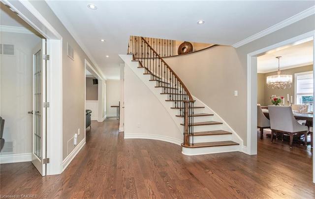47 Skipper Lane, House detached with 6 bedrooms, 3 bathrooms and 4 parking in Oakville ON | Image 4