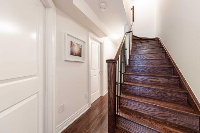 8 - 20 Hargrave Lane, Townhouse with 3 bedrooms, 3 bathrooms and 1 parking in Toronto ON | Image 19