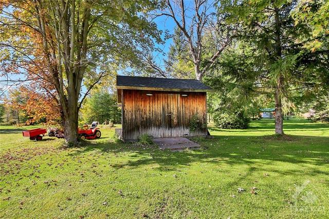 316 County 25 Road, House detached with 4 bedrooms, 1 bathrooms and 8 parking in North Grenville ON | Image 27