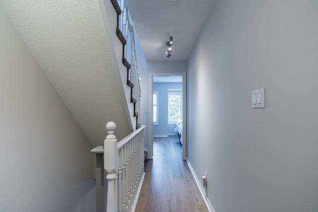 th70 - 208 Niagara St, Townhouse with 3 bedrooms, 2 bathrooms and 1 parking in Toronto ON | Image 16