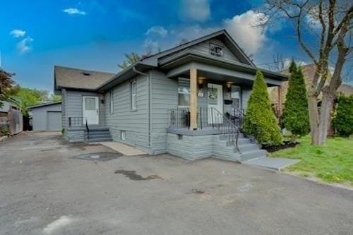 449 Drew St, House detached with 2 bedrooms, 2 bathrooms and 5 parking in Oshawa ON | Image 12