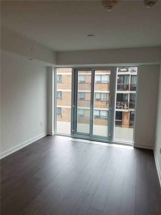 510 - 50 Mccaul St, Condo with 1 bedrooms, 2 bathrooms and 0 parking in Toronto ON | Image 7
