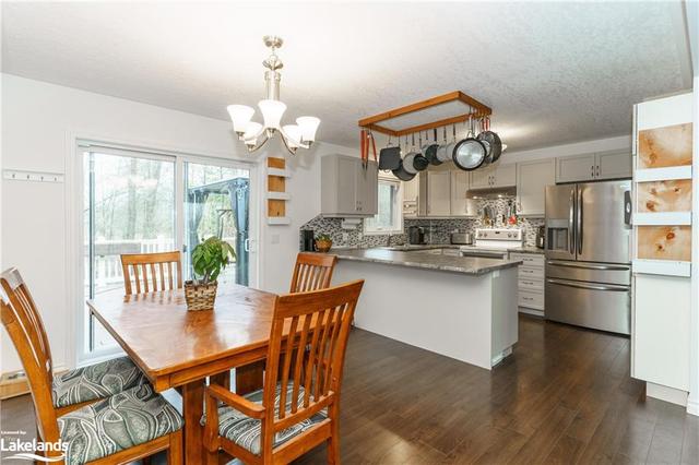 1050 Muskoka Road N, House detached with 3 bedrooms, 2 bathrooms and 6 parking in Gravenhurst ON | Image 24