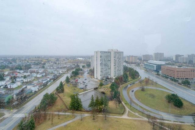 2002 - 22 Hanover Rd, Condo with 2 bedrooms, 2 bathrooms and 2 parking in Brampton ON | Image 20