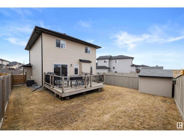 9410 85 Av, House detached with 4 bedrooms, 3 bathrooms and null parking in Morinville AB | Image 44
