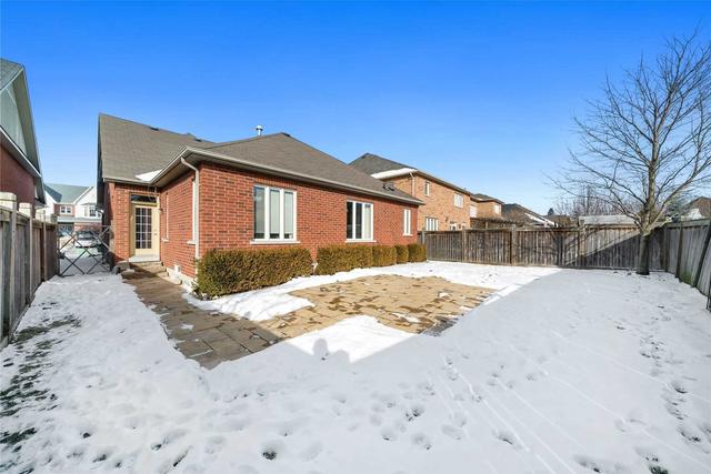 1365 Maddock Dr, House detached with 3 bedrooms, 4 bathrooms and 8 parking in Oshawa ON | Image 26