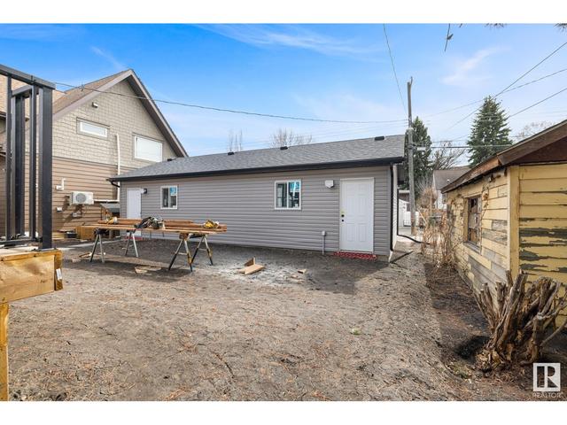 9625 72 Av Nw, House semidetached with 3 bedrooms, 2 bathrooms and 4 parking in Edmonton AB | Image 30