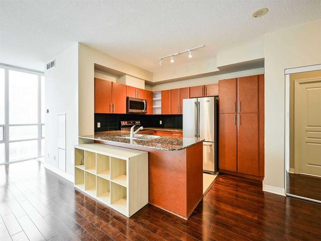 702 - 3515 Kariya Dr, Condo with 2 bedrooms, 2 bathrooms and 1 parking in Mississauga ON | Image 25
