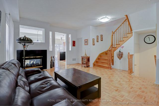 79 Antique Dr, House semidetached with 3 bedrooms, 3 bathrooms and 3 parking in Richmond Hill ON | Image 22