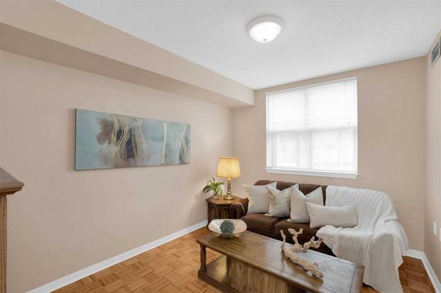 405 - 2500 Rutherford Rd, Condo with 2 bedrooms, 2 bathrooms and 0 parking in Vaughan ON | Image 13