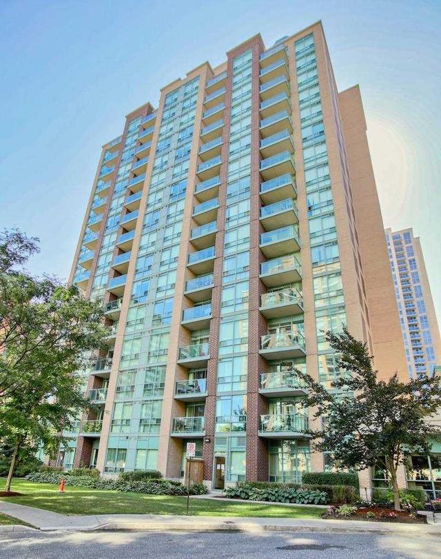 601 - 7 Michael Power Pl N, Condo with 1 bedrooms, 1 bathrooms and 1 parking in Toronto ON | Image 1