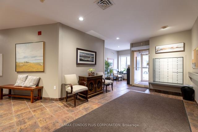 401 - 1387 Bayview Ave, Condo with 2 bedrooms, 2 bathrooms and 1 parking in Toronto ON | Image 26