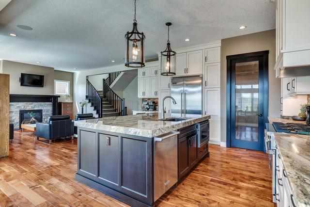 160 Fortress Bay Sw, House detached with 4 bedrooms, 3 bathrooms and 8 parking in Calgary AB | Image 5