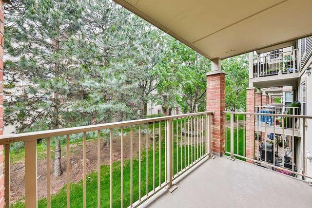 211 - 4025 Kilmer Dr, Condo with 2 bedrooms, 2 bathrooms and 1 parking in Burlington ON | Image 11