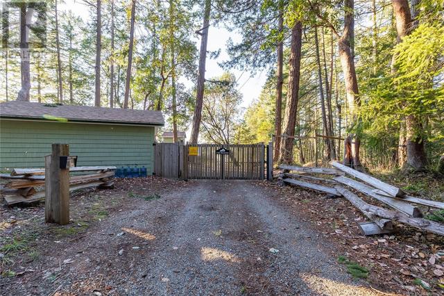 2860 Southey Point Rd, House detached with 5 bedrooms, 4 bathrooms and 8 parking in Saltspring Island BC | Image 49