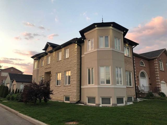 24 Ranee Ave, House detached with 4 bedrooms, 5 bathrooms and 3 parking in Toronto ON | Image 15