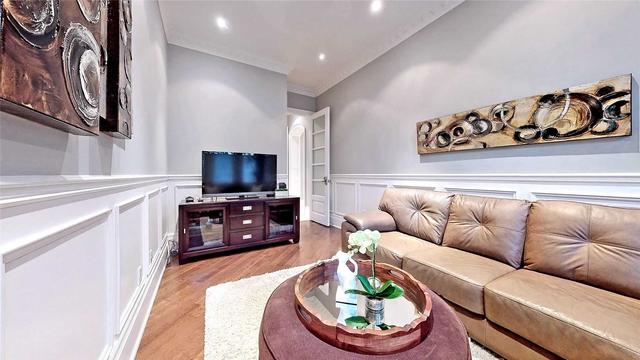 64 Riverbend Rd, House detached with 4 bedrooms, 5 bathrooms and 6 parking in Markham ON | Image 7