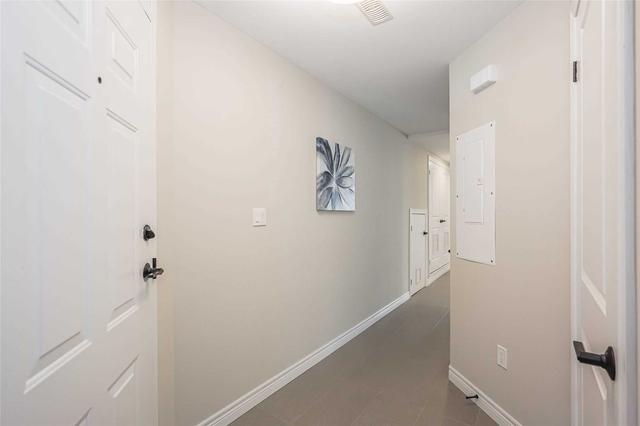 208 - 333 Gosling Gardens, Condo with 2 bedrooms, 2 bathrooms and 1 parking in Guelph ON | Image 37